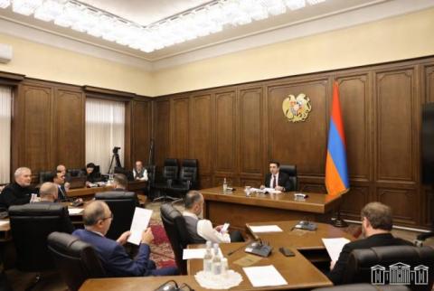 В проекте повестки дня очередных заседаний НС Армении – 25 вопросов