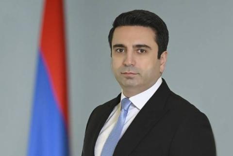 El presidente de la Asamblea Nacional de Armenia nuevamente hace un llamamiento sobre el Corredor de Lachín