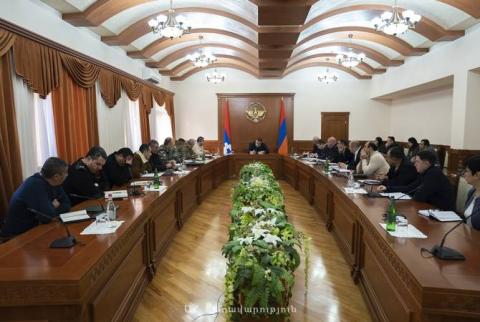  В Оперативном штабе Арцаха состоялось заседание по поводу нехватки бензина и дизельного топлива