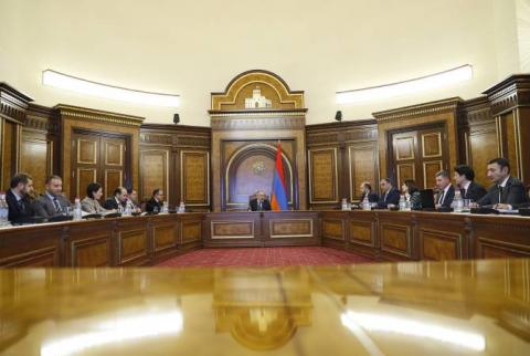 PM Pashinyan chairs discussion on preliminary Medium-Term Expenditure Framework 2024-2026