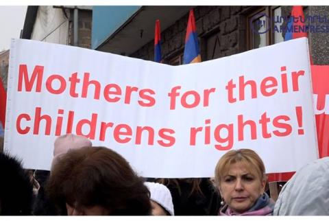 Group of women join call of Artsakh mothers, convey letter addressed to Ursula von der Leyen to EU Delegation in Yerevan