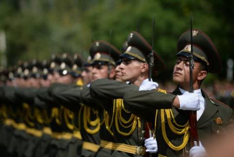 L'Armée arménienne prévoit de nouveaux uniformes standard