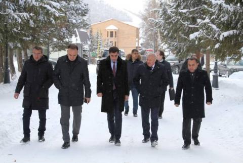 L'Ambassadeur de Russie en Arménie visite la ville de Jermuk