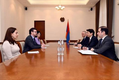 Министр финансов Армении и посол Великобритании в Армении наметили возможности расширения сотрудничества