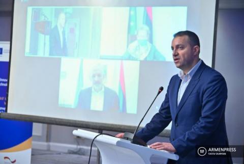Министр экономики РА Керобян выступит на Всемирном правительственном саммите