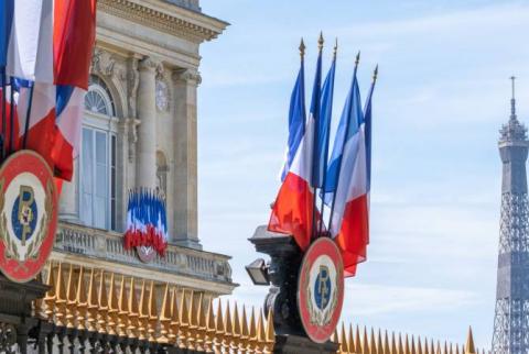 Франция призвала соотечественников покинуть Беларусь