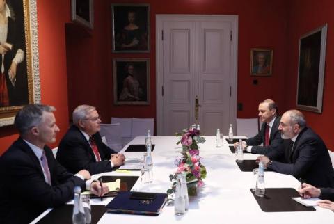 MSC2023: Armenian Prime Minister, U.S. Senate Foreign Relations Committee Chair Menendez discuss Nagorno Karabakh 