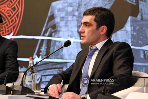 Artsakh Dışişleri Bakanı çalışma ziyareti için Rusya’da