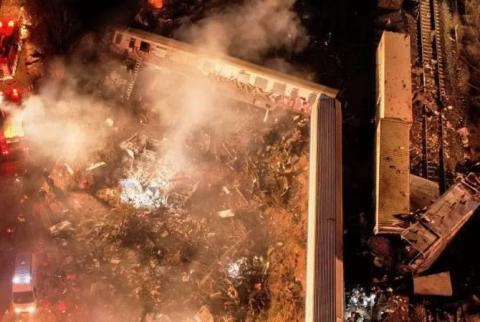 Des dizaines de morts et de blessés dans un accident de train en Grèce
