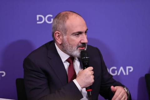 باشينيان يقدّم جرائم أذربيجان واحتلالها لأراضي أرمينيا ويقول أن بعثة الاتحاد الأوروبي ستلعب دور حاسم في ضمان الأمن