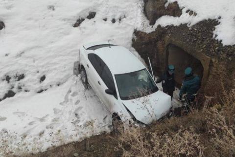 Քաղսի գյուղի մոտակայքում ավտոմեքենան հայտնվել է սելավատարի մեջ