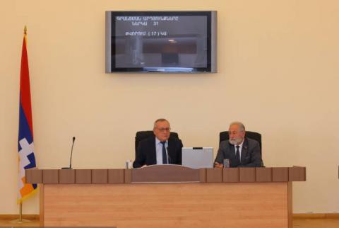 Major constitutional amendment on continuity of government passes first reading in Nagorno Karabakh parliament 