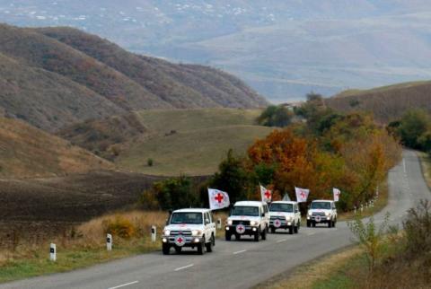 При посредничестве МККК из Арцаха в Армению перевезено 12 пациентов, 10 возвратились после полученного лечения