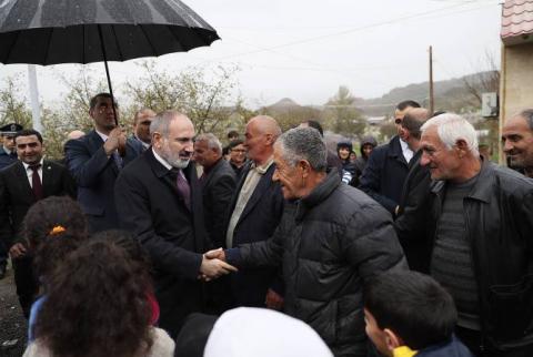 PM Pashinyan gets acquainted with the construction works of medical facilities, schools, kindergartens in Vayots Dzor