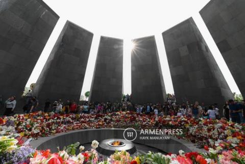Les Arméniens du monde entier commémorent le 108e anniversaire du génocide arménien