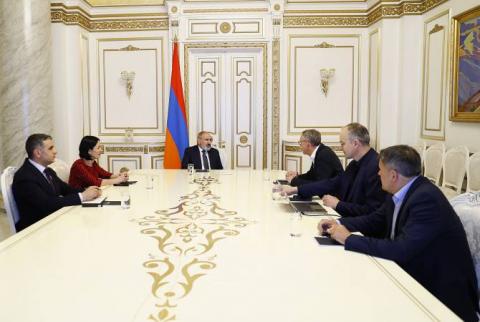 PM Pashinyan receives representative of Gerkan, Marg and Partners architectural company to discuss Academic City 