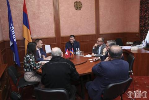 Арцахские армяне не могут жить в составе Азербайджана: глава фракции “Армения” послу Швейцарии