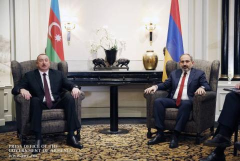 اجتماع بين رئيس الوزراء الأرميني نيكول باشينيان مع الرئيس الأذربيجاني إلهام علييف في 14 مايو في بروكسل-فايننشال تايمز-