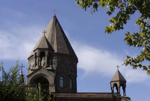 Армянская Апостольская Церковь отмечает праздник основания Первопрестольного Святого Эчмиадзина