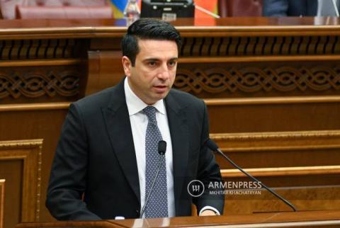 Alen Simonyan, président de l'AN, propose à l'opposition parlementaire de dialoguer avec les autorités
