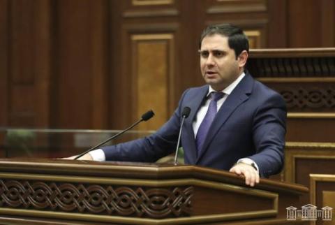 Հաշվի առնելով, որ այսօր ՀՀ-ում պետական խորհրդանիշների օրն է՝ Ադրբեջանը փորձել է կրկին ի ցույց դնել իր սադրիչ էությունը. Պապիկյան