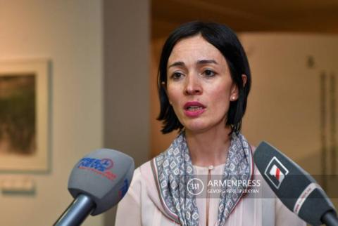 Դասագիրքը կարևոր է, բայց դրանից պետք չէ կառչել. Ժաննա Անդրեասյան
