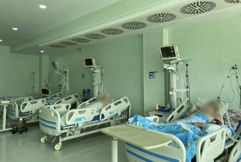 الصليب الأحمر الدولي يسهّل نقل 14 مريض مع مرافقيهم من آرتساخ إلى أرمينيا لتلقي العلاج