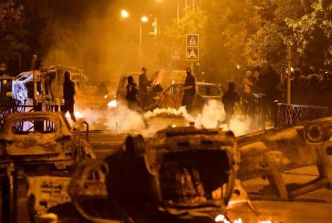 Во Франции беспорядки продолжились и этой ночью: есть десятки задержанных