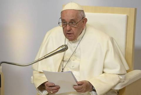 Папа Римский заявил, что возмущен сожжением Корана в Стокгольме
