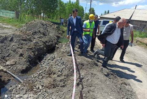Վարդենիս քաղաքի «Բանդեր» թաղամասում ընթանում են կոյուղու եւ դրենաժային համակարգի կառուցման աշխատանքներ
