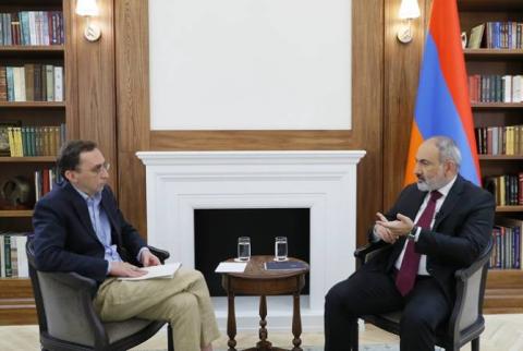 Премьер-министр Пашинян объяснил AFP политику Армении в отношениях с соседями и геополитическими центрами