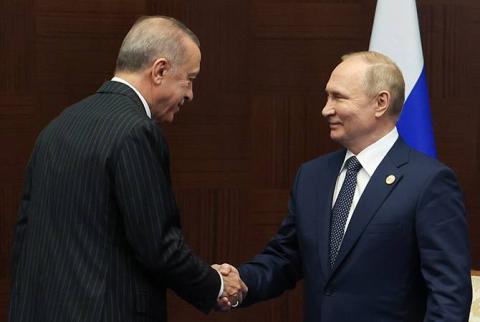 Эрдоган выразил надежду, что Путин посетит Турцию в августе