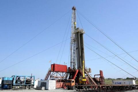 Добычу нефти по современной технологии начали недалеко от Тбилиси