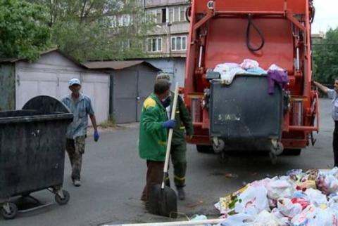 Աղբահանության խնդիրը լուծելու համար քաղաքապետարանը 4 ավտոմեքենա է ձեռք բերել