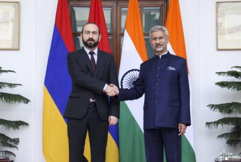 Le ministre arménien des Affaires étrangères félicite son homologue indien, à l'occasion du Jour de l'Indépendance