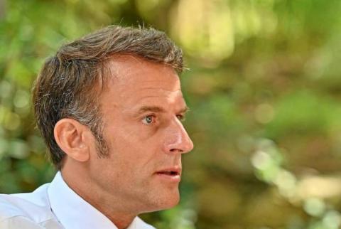 French President warns of dangers facing Armenia's state borders, condemns Azeri blockade of Lachin Corridor 