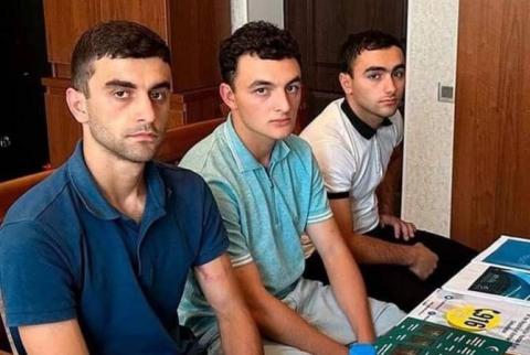 أذربيجان تطلق سراح الطلاب الأرمن الثلاثة اللذين اختطفتهم من آرتساخ ناغورنو كاراباغ 