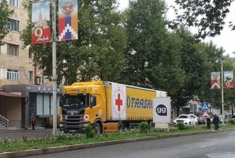 La ayuda humanitaria trasladada a Nagorno Karabaj contiene productos vitales de producción rusa