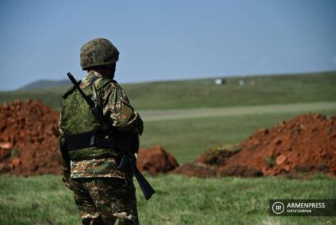 وزارة الدفاع الأرمنية تقول إن وزارة الدفاع الأذربيجانية تنشر مرة أخرى معلومات مضللة تتهم فيها أرمينيا زوراً بفتح النار