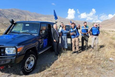Chairman of French National Assembly Foreign Affairs Committee, Ambassador join EUMA for patrol in Ararat region