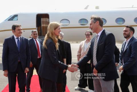 Высокопоставленные чиновники США Саманта Пауэр и Юри Ким прибыли в Ереван