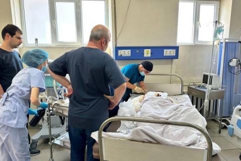 Estado grave de 7 ciudadanos heridos trasladados de Nagorno Karabaj a Armenia 