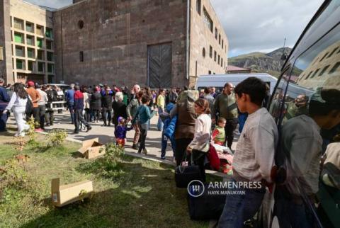 Dağlık Karabağ'dan zorla yerinden edilen kişilere sağlanan desteğin ilerlemesi