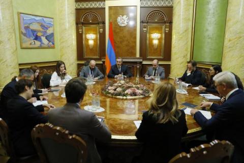 Secretario del Consejo de Seguridad presentó a expertos extranjeros la política de limpieza étnica de Azerbaiyán 