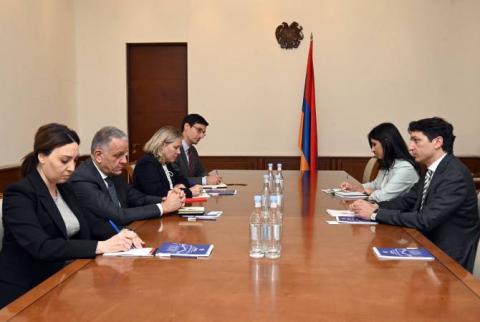 Министр финансов Республики Армения принял главу делегации Европейского Союза в Армении