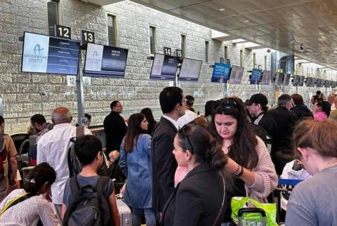 Le 16 octobre, un vol spécial a quitté Erevan pour Tel Aviv afin de transporter des citoyens de la République d'Arménie