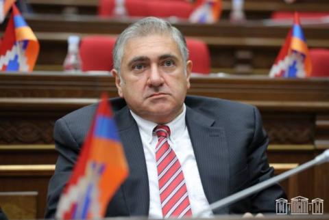 Ermeni milletvekili: Dünkü açıklamanın ardından Azerbaycan, askerlerini Ermenistan'ın egemen topraklarından çekmeli