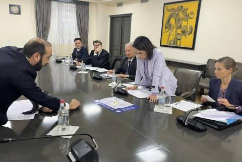 آرارات میرزویان طرح "چهارراه صلح" ارمنستان را به آنالنا بربوک؛ وزیر امور خارجه آلمان معرفی کرد