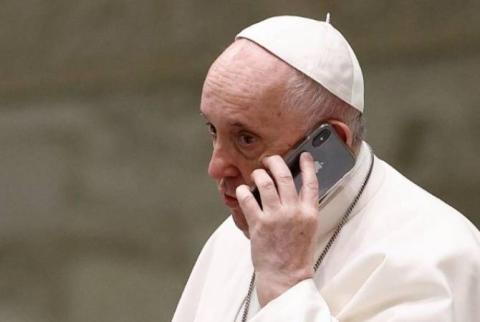 Entretien téléphonique entre le Pape et le président iranien