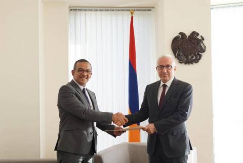 Newly appointed Ambassador of Indonesia handed over the copy of his credentials to Deputy Foreign Minister of Armenia